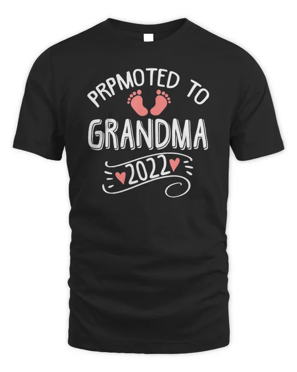 Pregnancy Announcement Promoted To Grandma Est 2022 T-Shirt