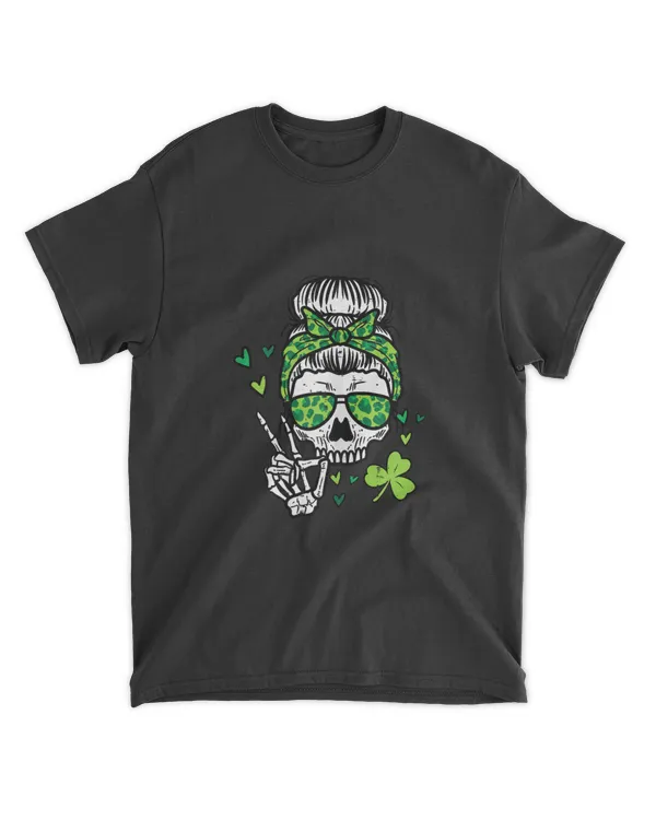 Womens St Patricks Day Skull Messy Bun Saint Pattys Paddys Women T-Shirt