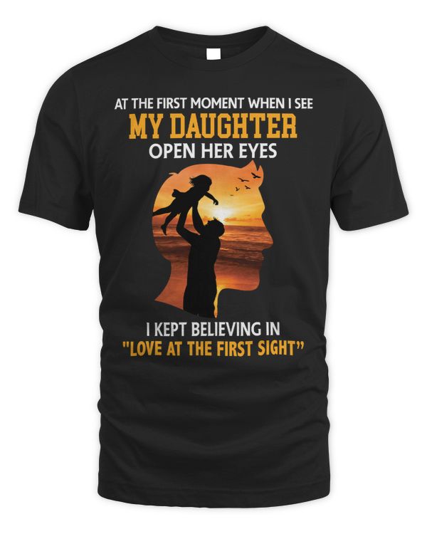 Father Grandpa At the first moment when I see my daughter open her eyes 166 Family Dad